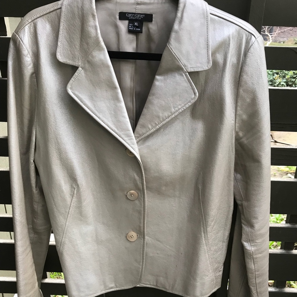 Karen Kane leather jacket Pearl colored xl